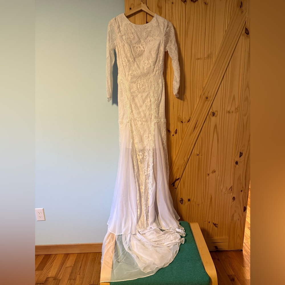 Cream Long Sleeve Scoop Neck Bridal Gown - Wedding Dress